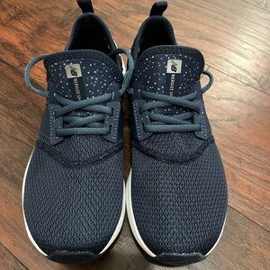 New Balance Nergize Sport Sneaker Size 7.5